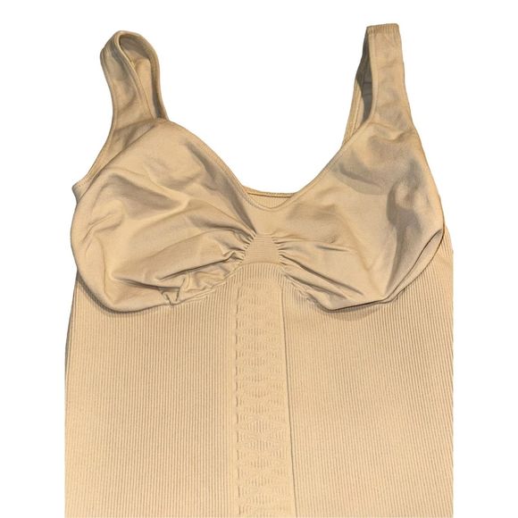 NWOT Guess Compression Ribbed Shapewear XS/S (D1) - Picture 3 of 5